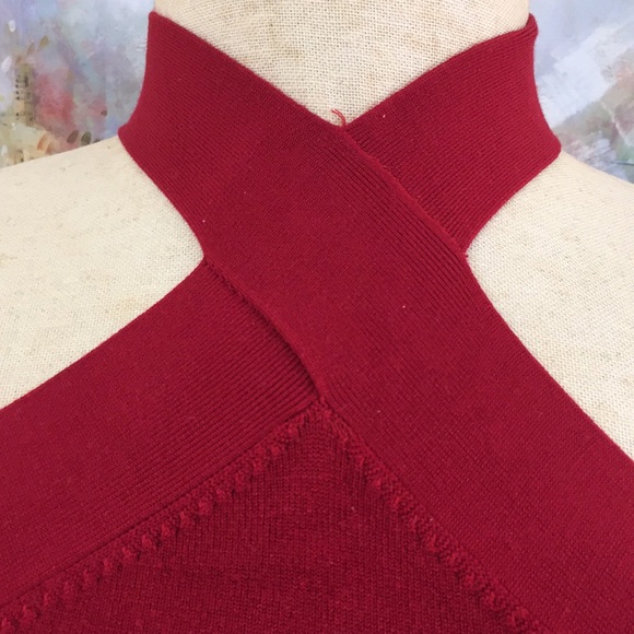 Yuka Sequin Side Mock Crisscross Neck Halter Top - Picture 7 of 10